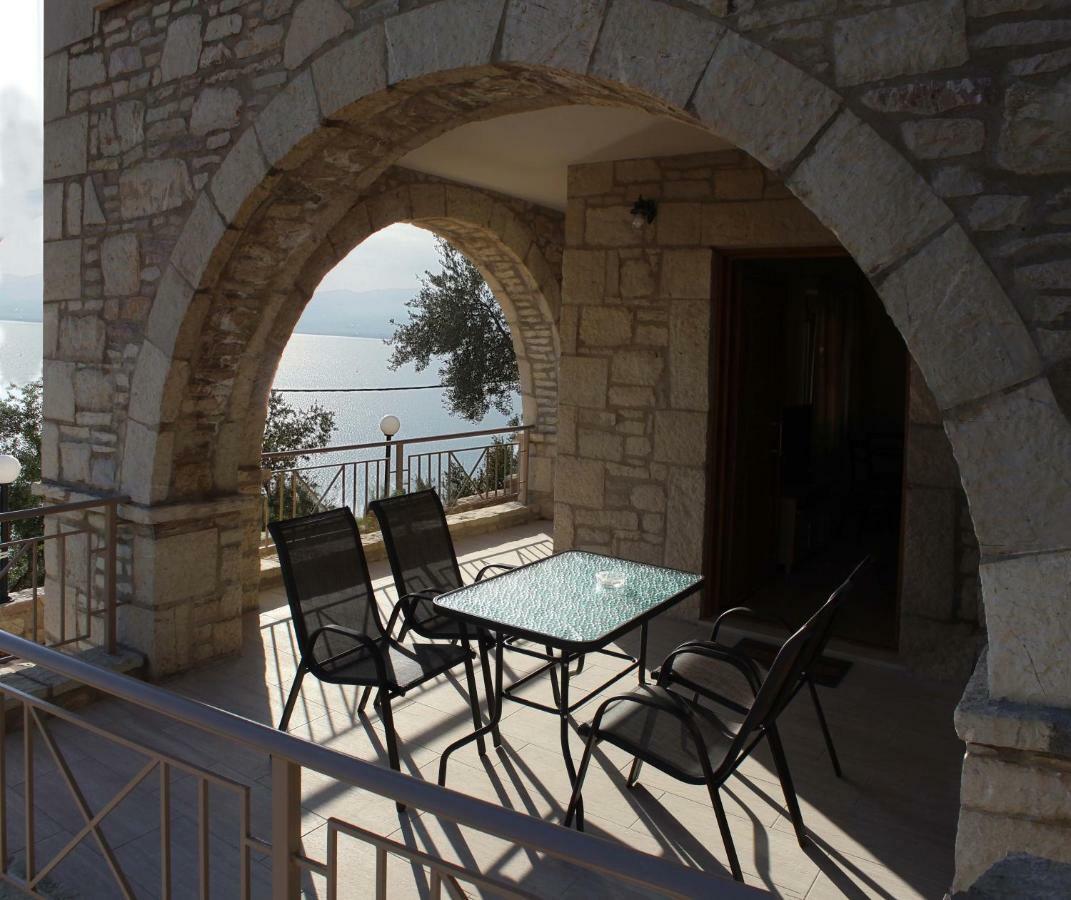 Olive Stonehouses Kalamata Exterior photo